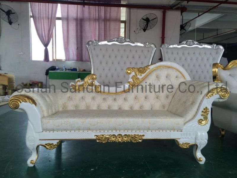 Love Heart Shape Design Luxury Solid Wood Gold Wedding Throne Sofa