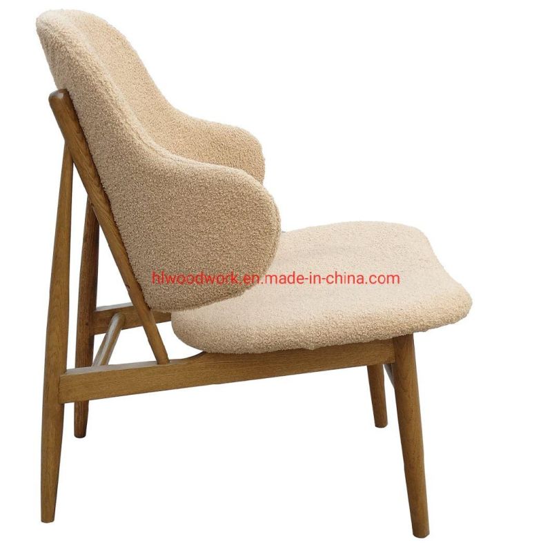 Oak Wood Frame Brown Color with Beige Teddy Velvet Magnate Chair Lounge Sofa Coffee Shope Armchair Living Room Sofa Resteraunt Sofa Leisure Sofa Armchair