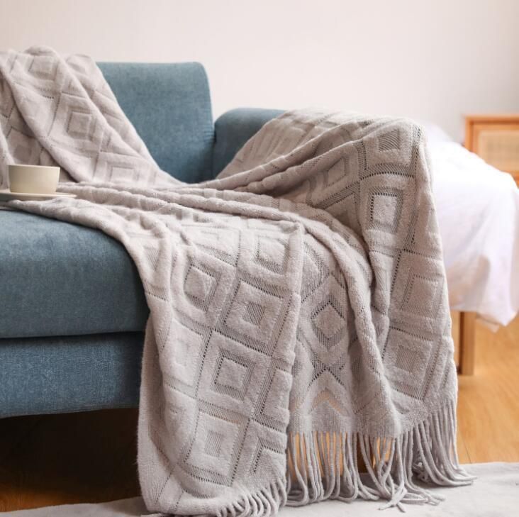 Sofa Solid Color Thickened Knitting Blanket Office Nap Jacquard Blanket Knitted for Autumn/Spring/Winter