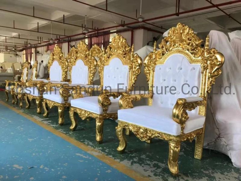 Love Heart Shape Design Luxury Solid Wood Gold Wedding Throne Sofa