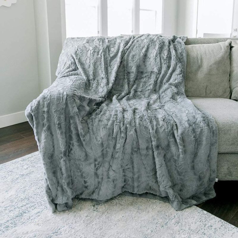 Solid Reversible Fuzzy Lightweight Long Hair Shaggy Blanket Fluffy Cozy Plush Fleece Comfy Microfiber Fur Blanket for Couch Sofa Bed