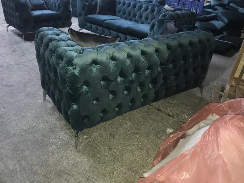 Fabric Sofa with Button for Home Furniture