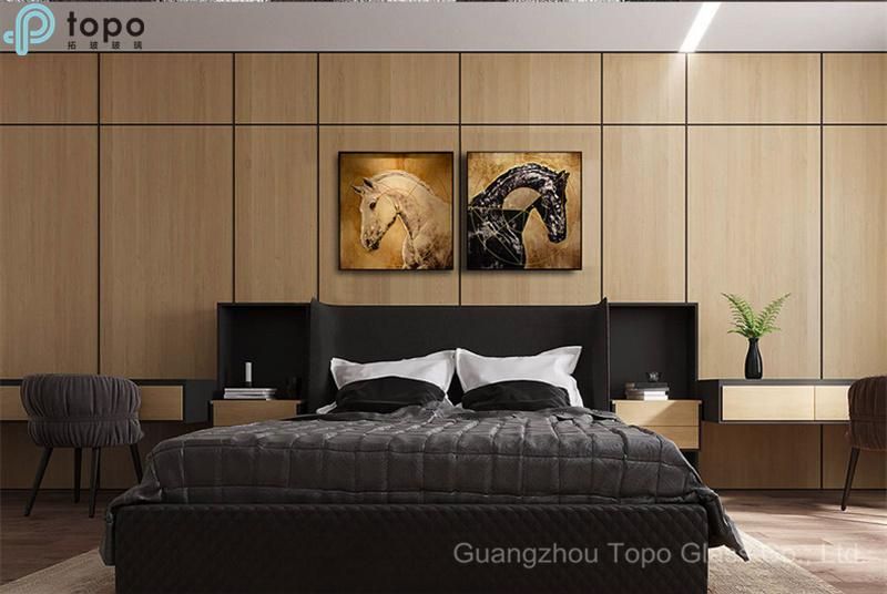 Lifelike Horse Inlaid Glass Painting Into Ultra Clear Low Iron Glass (MR-YB6-2018)