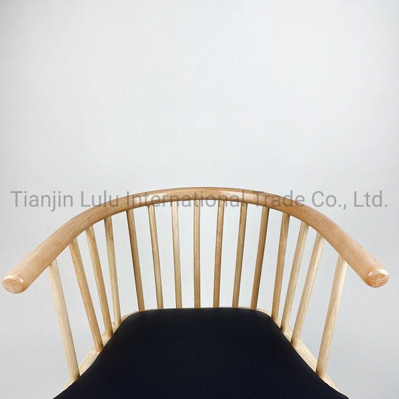 Wood Windsor Chair with Armrest for Hotel Lobby Coffee Shop Living Room Chairs for Restaurant Living Room Leisure Chairs