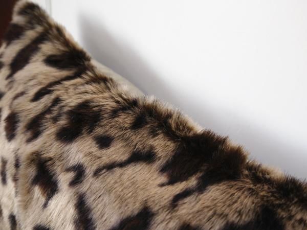 Leopard Jacquard Cushions Faux Fur Pillows Home Sofa Decorative Cushion