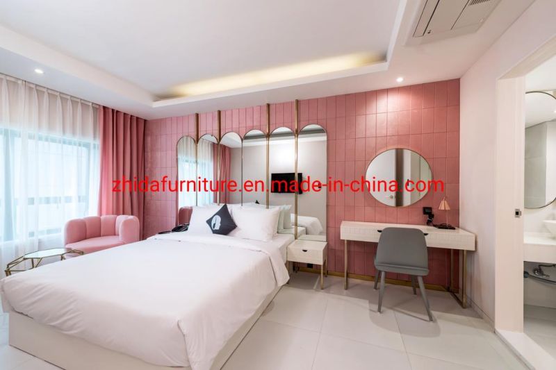 Modern Interior Pink Wall 5 Star Customized Theme Hotel Furniture Single Double Apartment Bedroom Room Queen King Size Bed with Living Room Sofa
