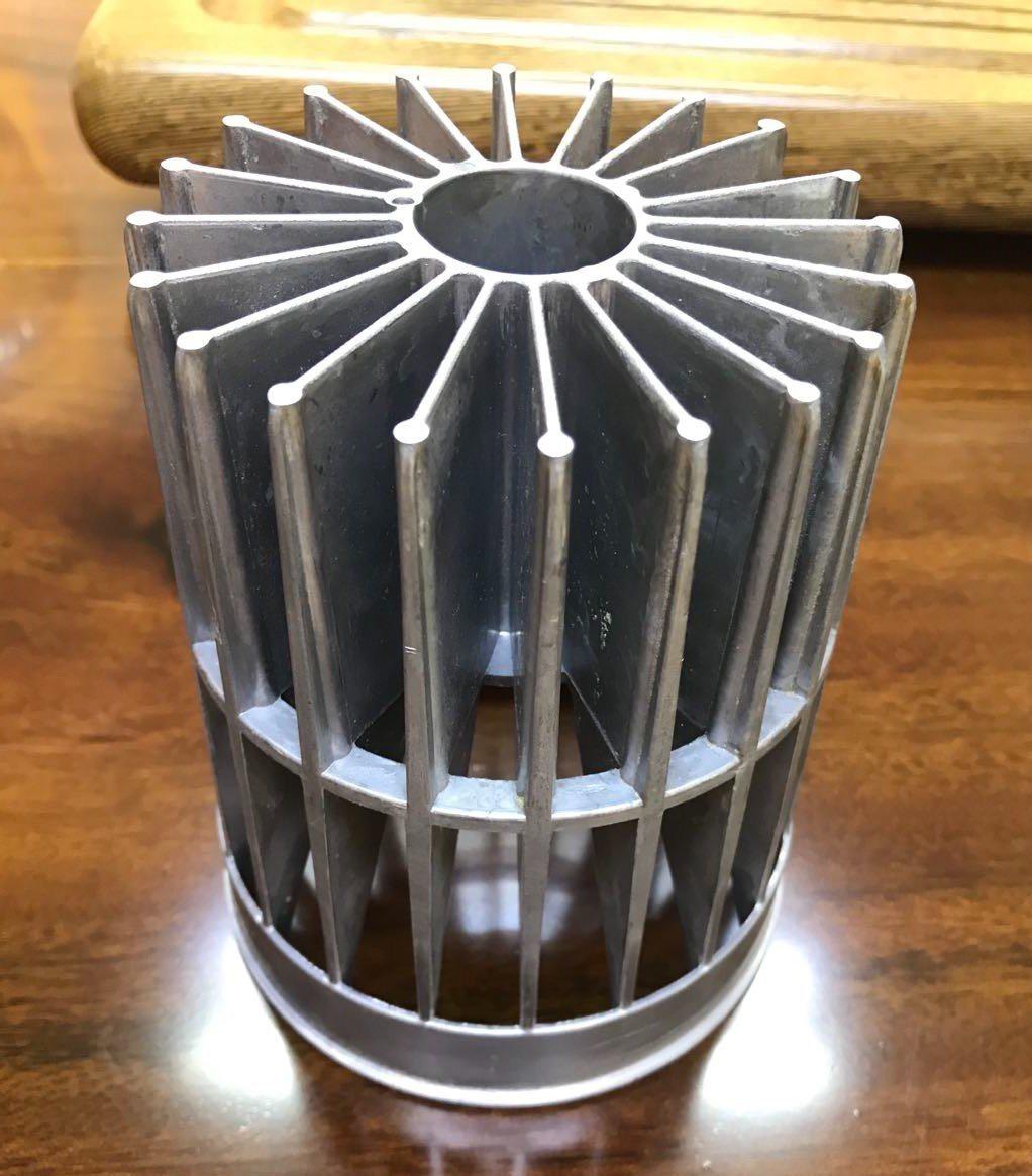 OEM Precision Aluminum Die Casting LED Lamp Holder with Polishing