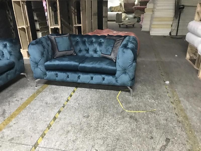Fabric Sofa with Button for Home Furniture