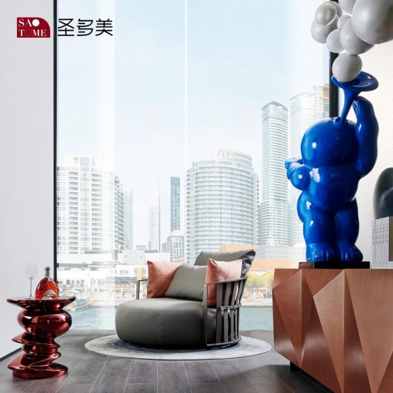 Factory Hot Selling Product Round Shaped Wood with Armrest Leather Sofa
