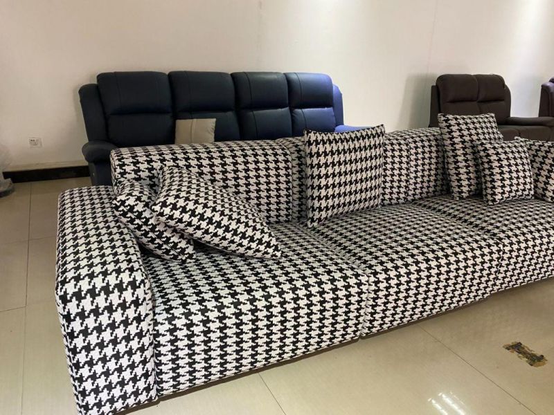 Light Luxury Technology Cloth Sofa Apartment Living Room Modern Simple Fabric Chaise Sofa