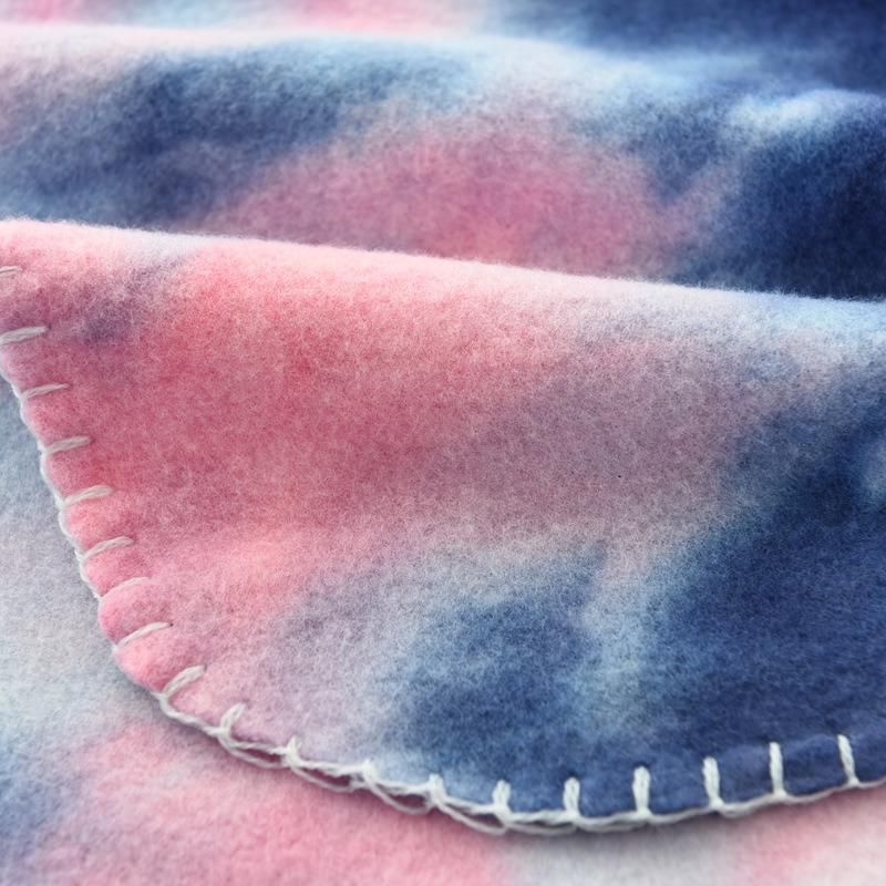 100% Polyester Velvet Polar Fleece Throw Bed Sofa Knit Blanket Hoodie Blanket Fuzzy Blanket Wearable Blanket with Sleeve