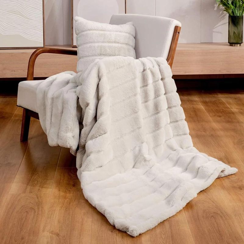 Striped Faux Fur Throw Blanket for Couch 60"X80" Beige Warm Milky Plush Blanket for Sofa Bed Living Room Bedroom