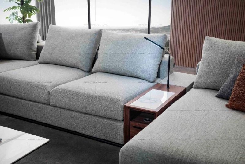 Hot Selling Fashion Fabric Sectional Sofa Modern Sofa Set; Living Room Furniture in High Class New Design