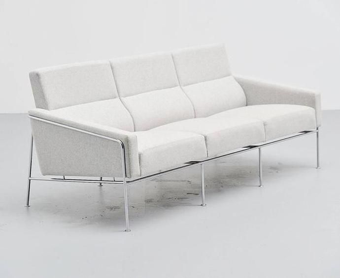 Arne Jacobsen Series 3300 Chairs and Sofa 1+2+3