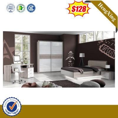 Factory Wooden 5 Star Hotel Bedroom Set Furniture Wood Sofa King Double Beds