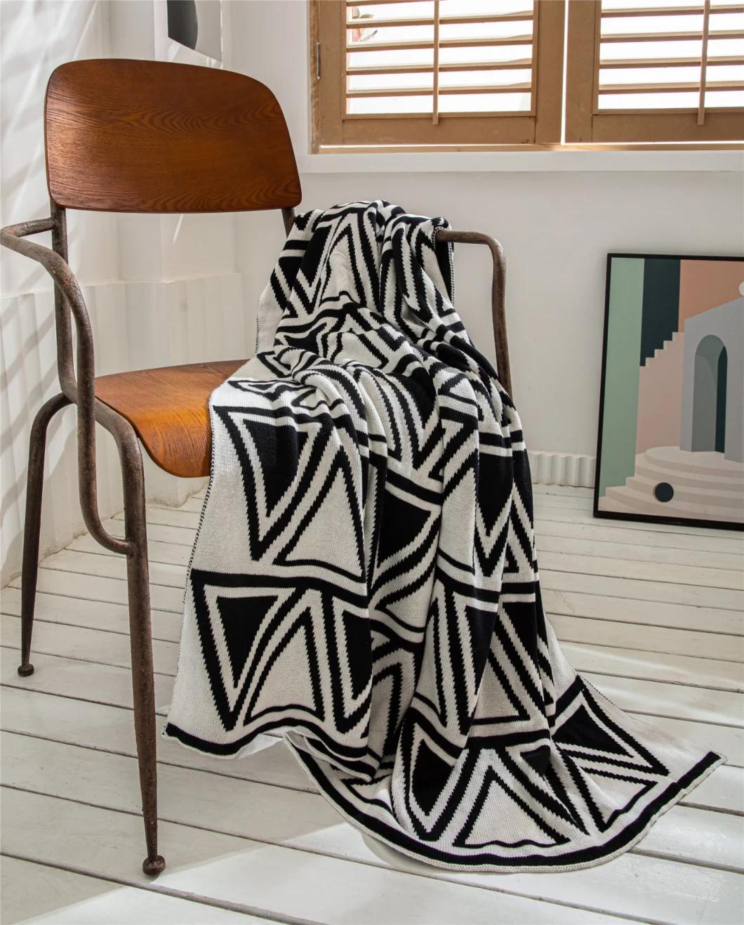 Simple Geometry Black and White Triangle Knitting Blanket Sofa Cover Blanket Soft Wear with Office Shawl Blanket