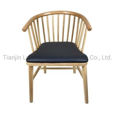 Wood Windsor Chair with Armrest for Hotel Lobby Coffee Shop Living Room Chairs for Restaurant Living Room Leisure Chairs