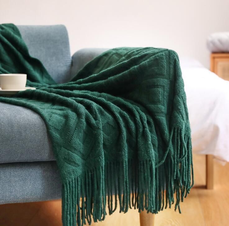 Sofa Solid Color Thickened Knitting Blanket Office Nap Jacquard Blanket Knitted for Autumn/Spring/Winter
