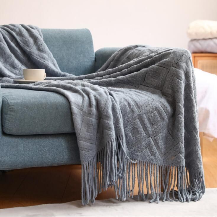 Sofa Solid Color Thickened Knitting Blanket Office Nap Jacquard Blanket Knitted for Autumn/Spring/Winter