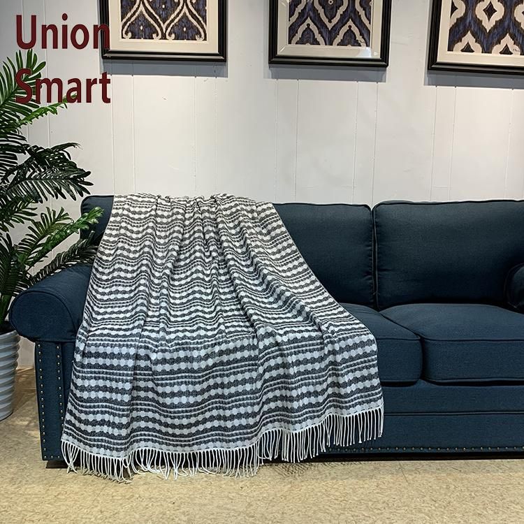 Modern Decorative Knitted Throw Blanket with Fringe for Couch Sofa