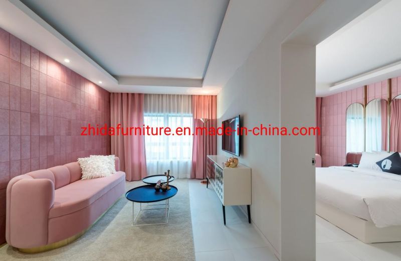 Modern Interior Pink Wall 5 Star Customized Theme Hotel Furniture Single Double Apartment Bedroom Room Queen King Size Bed with Living Room Sofa