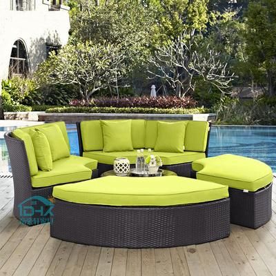 Outdoor Rattan Bed Outdoor Sofa Bed Outdoor Leisure Round Bed Swimming in Courtyard
