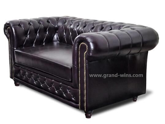 Muscle Tufted Chesterfield Sofa Futon Sofa Bed Cum in China