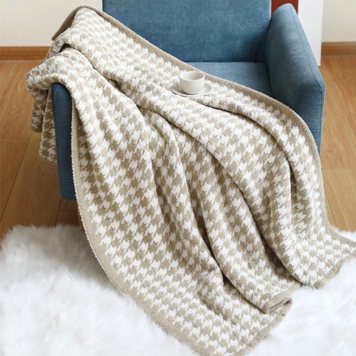 100% Acrylic Knitted Solid Soft Cozy Throw Blanket for Sofa, Couch, Bed, Living Room and Travel (YKY4914)