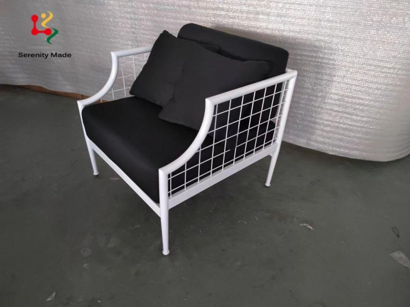 Modern Outdoor Furniture Garden Patio Courtyard Upholstered Aluminum Frame Poolside Sofa with Cushion