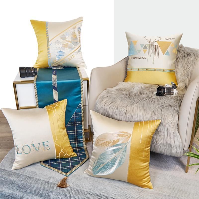 Throw Pillow Soft Silk Jacquard Office Cushion for Home Custom Size 45*45 Stock