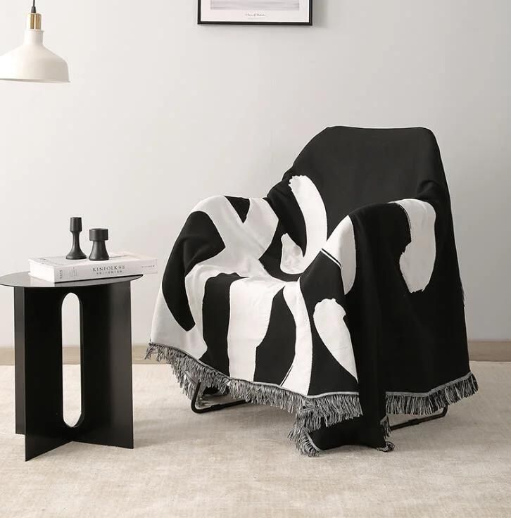Black and White Sofa Cover Beach Towel Woven Blanket